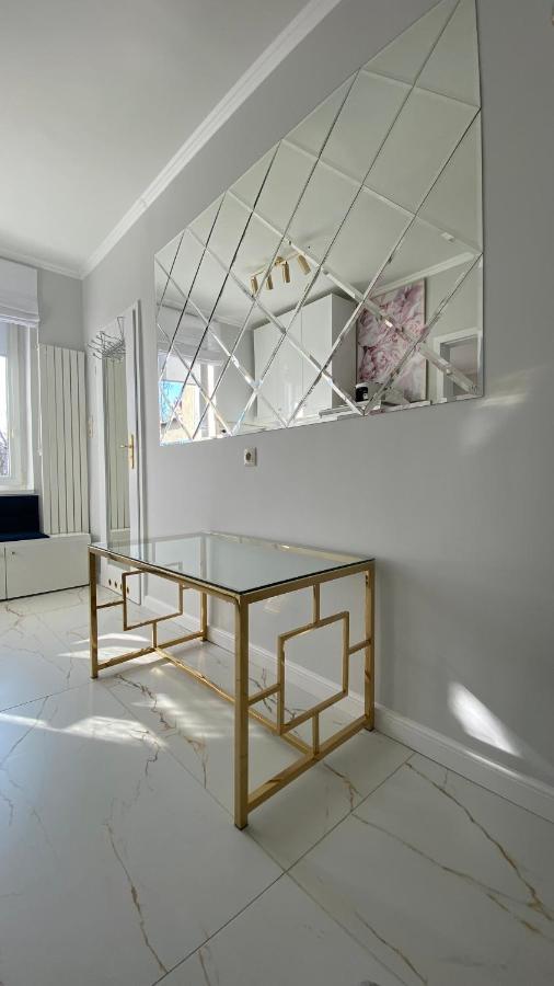 Glamour Apartment Przy Plazy, Z Parkingiem Prywatnym Zoppot Exterior foto